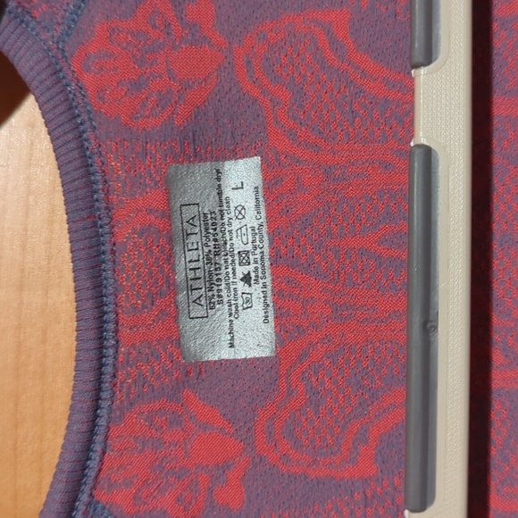 Athleta Long Sleeve Base Layer Shirt Pink/Gray Sz L and Silver Tote Bag - Picture 3 of 6